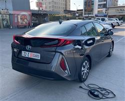 تويوتا بريوس